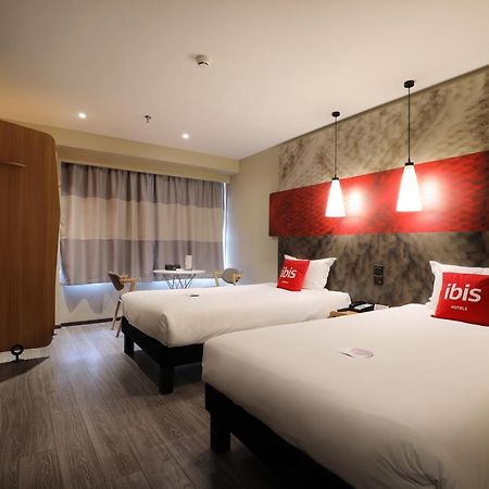 Ibis Dujiangyan Hotel Chengdu Buitenkant foto