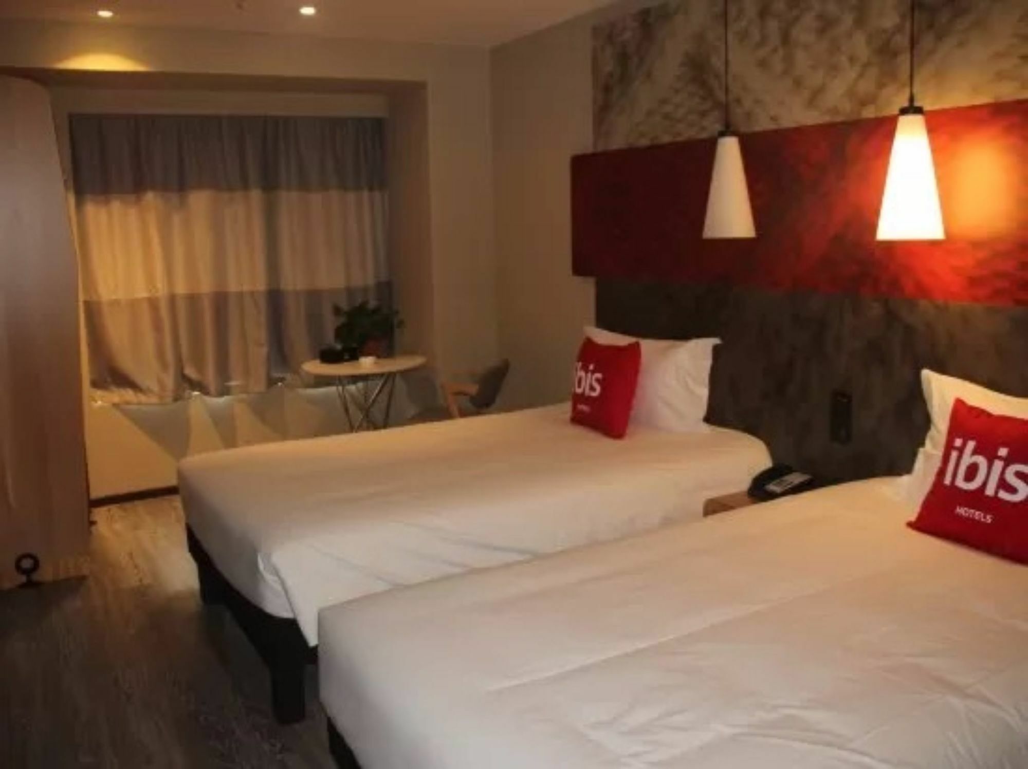 Ibis Dujiangyan Hotel Chengdu Buitenkant foto